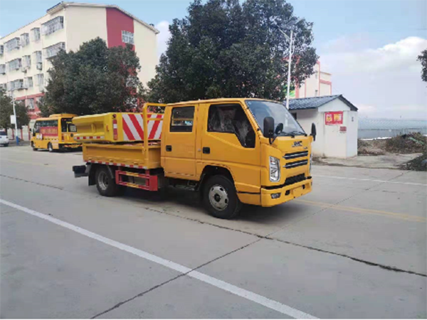 CLW5040TFZJDP防撞緩沖車