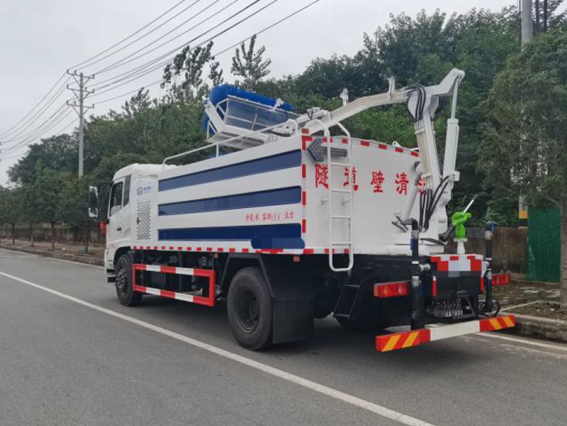 東風天錦隧道清洗車