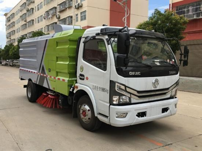 程力威牌CLW5120TSL6型掃路車